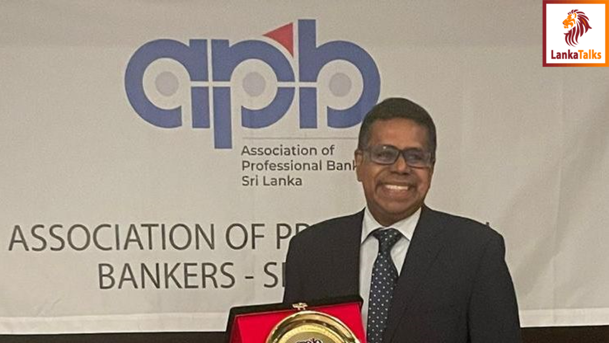 Union Bank CEO Dilshan Rodirgo felicitated by APB