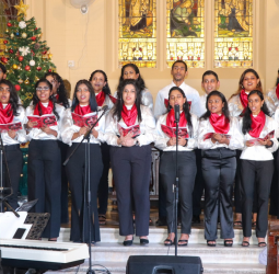 Union Bank Rings in the Season with Christmas Carols