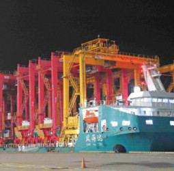 H’tota Port rejuvenates container operations with $41 Mn crane upgrade