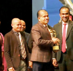 Maxim Sri Lanka claims Gold Award at IDB Awards