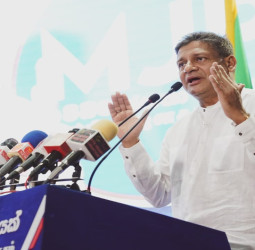 අපි සියයට 20ක් තරුණයන්ගෙන් සහ සියයට 30ක කාන්තා නියෝජනයක් සහිත පාර්ලිමේන්තුවක් ගොඩනගනවා. - අනුරපුරදී දිලිත්ගෙන් ජයග්‍රහණය ගැන සහතිකයක්
