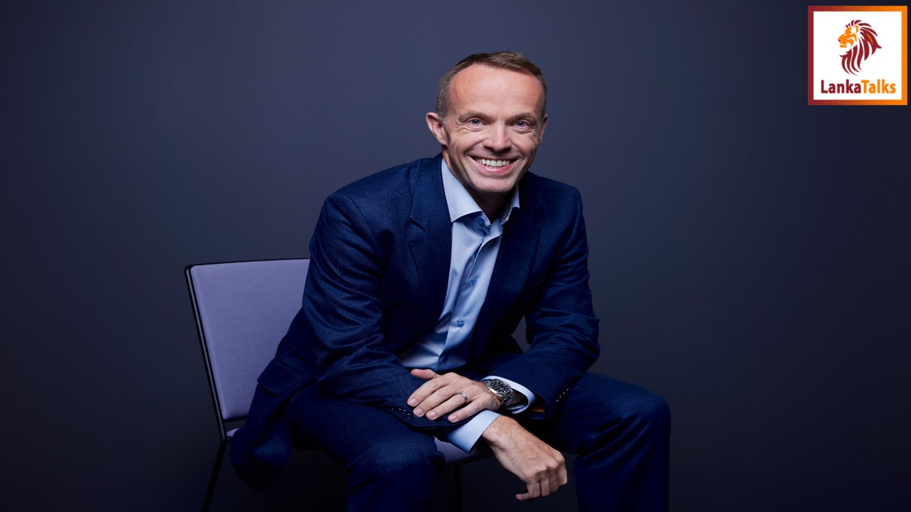 Mark Moffat Appointed as CEO of IFS Darren Roos appointed as IFS’s Chair of the Board