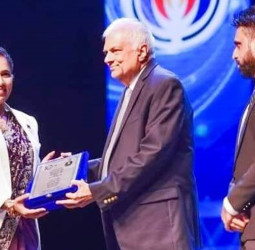 Dr. Hayeshika Fernando honoured at Business World International Awards and 10th APLA Conference