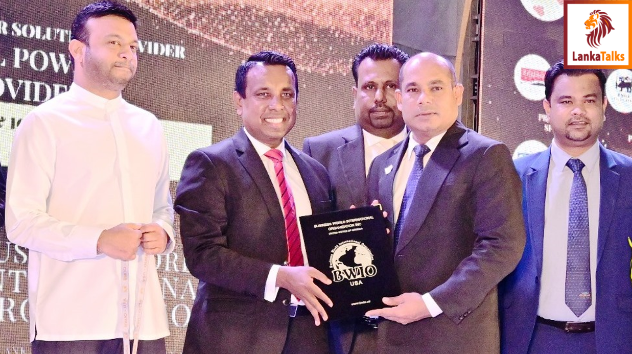 Sanasa General Insurance receives the Best Work Place of the Year award