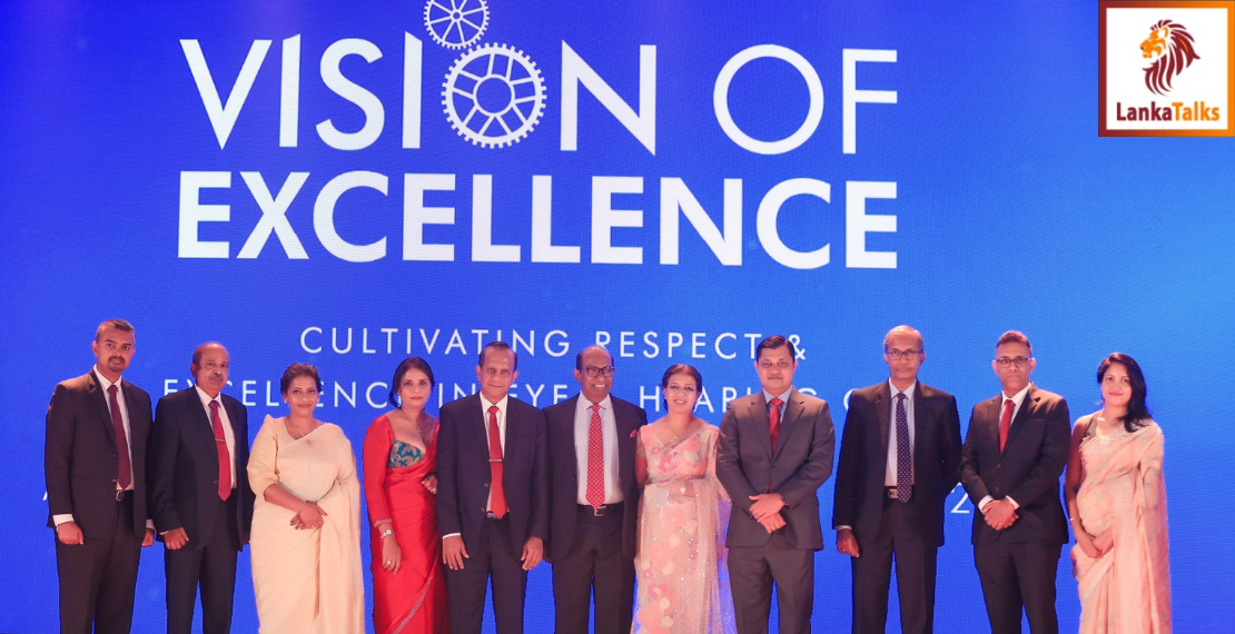 Vision Care Celebrates 32nd Anniversary with Recognition of Longstanding Employees and Star Performers