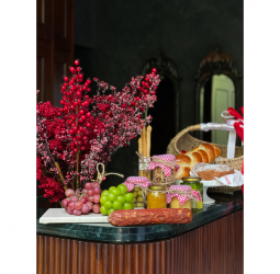 Send Gifts to Sri Lanka with Silver Aisle’s New Christmas Collection Including Seasonal Hampers with Same Day Delivery