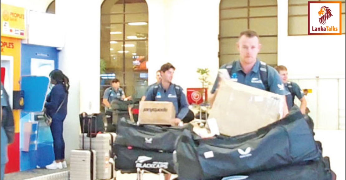 NZ cricketers arrive in Sri Lanka