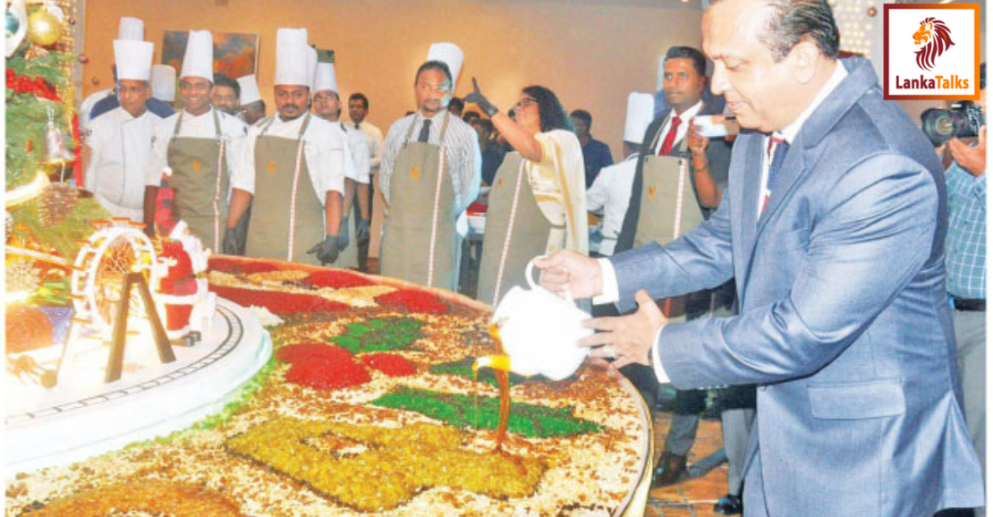 Waters Edge hosts Annnal Cake Mixing