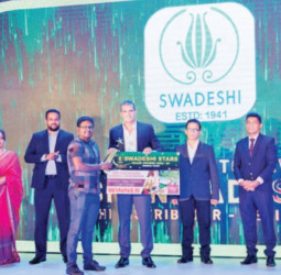 Swadeshi holds Star ‘Sales Awards’