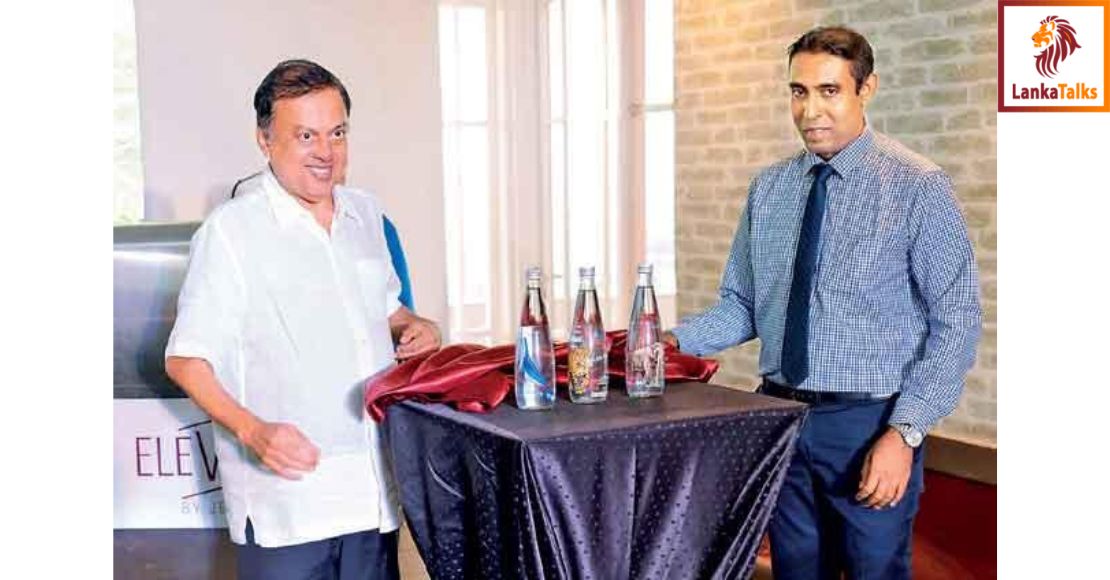 Aquafresh unveils new glass water bottles