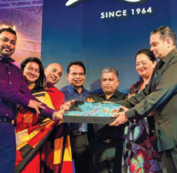 Zellers re-introduces Chocolates with new flavours