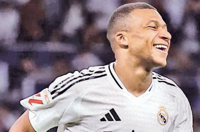 Real Madrid come back to extend unbeaten start