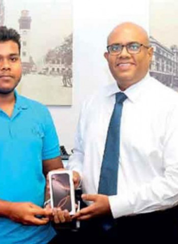 People’s Bank gifts Apple iPhone 16 Pro to Social Media Draw winner