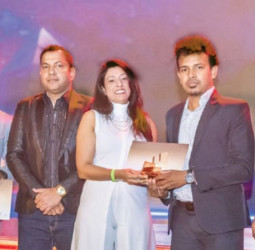 HNB Assurance wins Effie Award for innovative ‘Dola Duka’ campaign