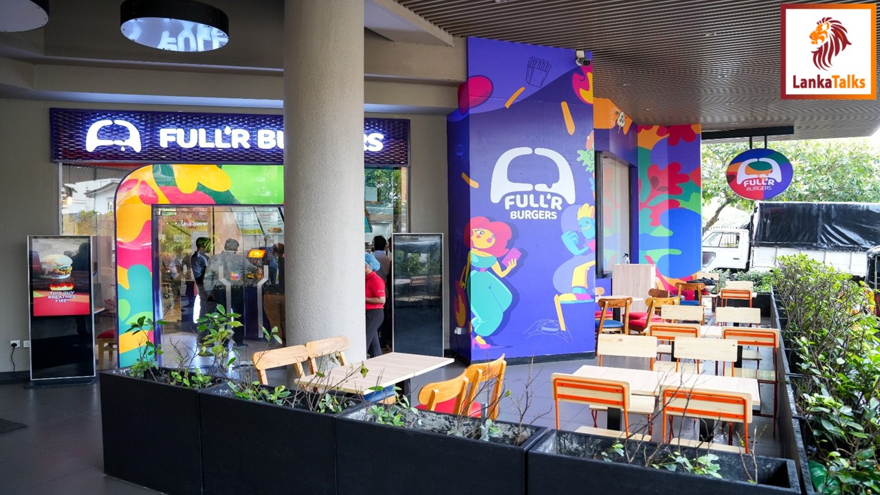 Full’r Burgers Reopens at Crescat Boulevard with a New Look and Upgraded Dining Experience