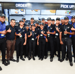 Domino's Pizza debuts flagship outlet at Bandaranaike International Airport setting new standards in hospitality