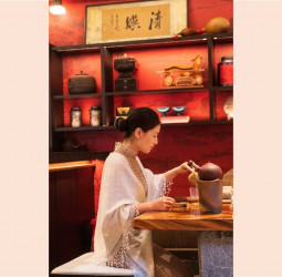 Master in Every Pour: Shangri-La Colombo Welcomes Renowned Chinese Tea Master Ji Shanshan  Two Days of Tea Rituals at the Yum Cha Experience at Shang Palace