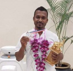 Praneeth Lasantha Wins Silver at Universal Massage Championship