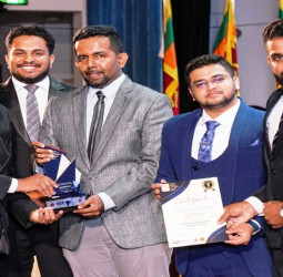 Sterling Engineering wins Best Premium Solar Service Provider Award